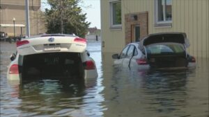 FORECAST: RAIN, FLOOD, PARKING NOT ADVISED