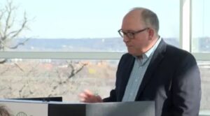 FORMER DAVENPORT ADER JASON GORDON ANNOUNCES RUN FOR MAYOR