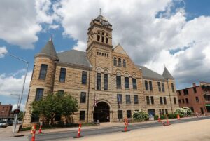 DAVENPORT REINSTATES LIVESTREAMED COMMENTS FEATURE