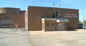 LINCOLN RESOURCE CENTER GETS $200K LOWE’S HOMETOWNS GRANT