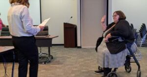 BETTENDORF SCHOOL BOARD SPLITS ON VOTE, ELECTS TO INCLUDE MINDY SMITH-PACE TO TEMP POSITION