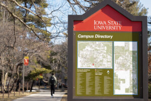 Iowa State U to host public presidential finalist forums