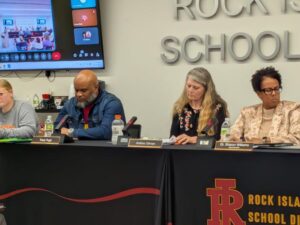 ROCK ISLAND SCHOOL BOARD APPROVES CONTRACT W BOARD MEMBER’S WIFE; HUSBAND CASTS VOTE — WAIT, WHAT?