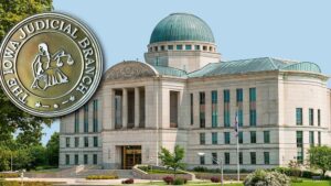 Iowa Supreme Court gives leeway to closed-door gov’tl job interviews