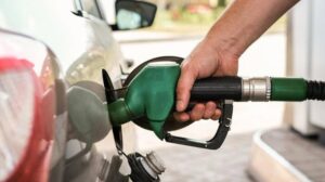 Gas prices rise in QC ahead of Thanksgiving, still down from a year ago