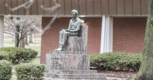 Appeals court says former Lincoln College owes no property taxes