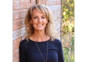 Republican Wendy Larson wins Iowa House Dist 7 special election