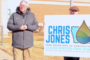 Water quality advocate Chris Jones launches run for Iowa Sec of Ag