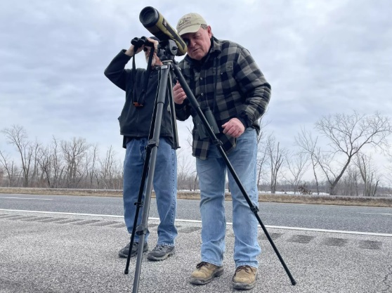 QC RESIDENTS CONDUCTING TWO-MONTH BALD EAGLE STUDY IN RESPONSE TO CONSULTING FIRM’S SINGLE-DAY STUDY
