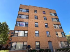 The real story behind midnight immigration raid on Chicago apartment building