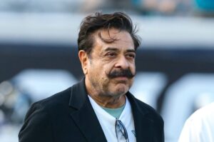 Following Shahid Khan’s honorary-degree rejection, U of Illinois System re-examining process