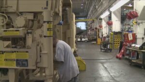 ILLINOIS, IOWA LAWMAKERS DEMAND ANSWERS ON ARSENAL WORKFORCE CHANGES