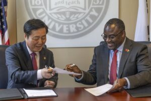 Illinois State U partners w South Korean university on future AI policy