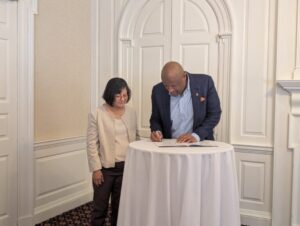 UIUC chancellor signs 2026 climate action plan— w/o fossil fuels divestment