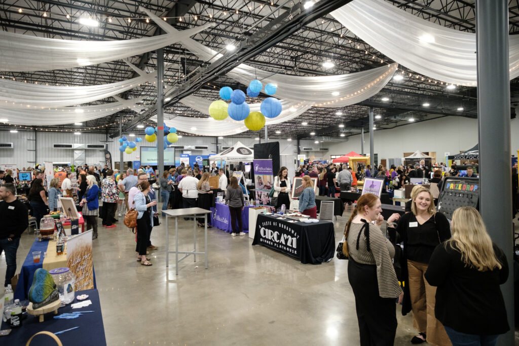 TWO EVENTS, ONE DAY: QC BUSINESS SHOWCASE: HOB NOSH ’26 AND RIVER ACTION EARTH DAY CLEANUP 04/22