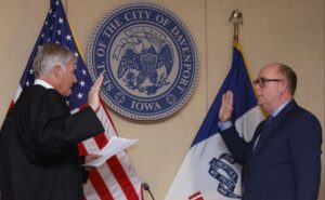 Davenport Mayor Jason Gordon to give first State of the City 06/11