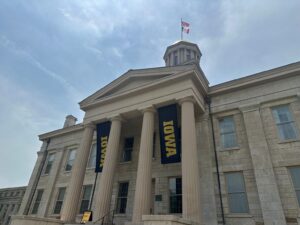 U of Iowa enters new phase of revenues, efficiencies committee work