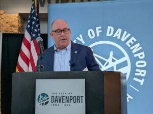 Davenport Mayor Jason Gordon gives first State of the City speech