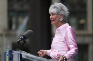 State teachers union sues to force Cook Cty treasurer to issue property-tax bills, make payments