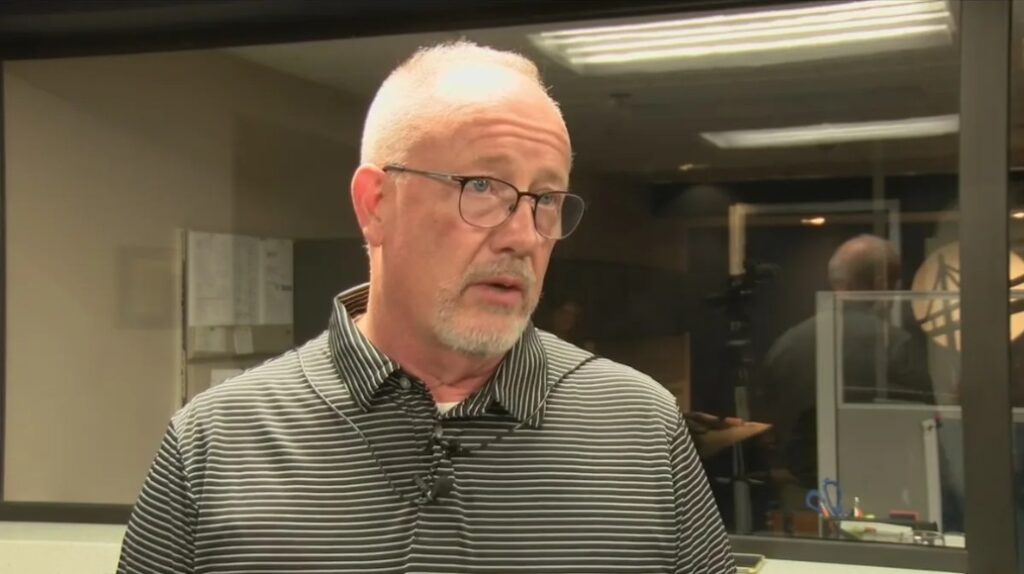 DR ALLEN DIERCKS SUES DAVENPORT FOR REFUSING TO PRODUCE UNREDACTED RÉSUMÉ OF CITY ADMIN TIM GLEASON