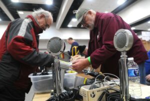 Radio enthusiasts gather for 68th annual Midwest Superfest