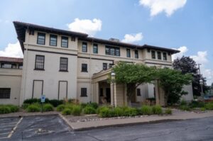 QCR Holdings Inc reports third-quarter net income of $36.4M